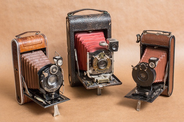Tajemnice biżuterii vintage – od retro do renesansu - 1 2025