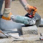 Od igły i nitki do cyfrowego kroju: Jak DIY w modzie ewoluowało od buntu do luksusu